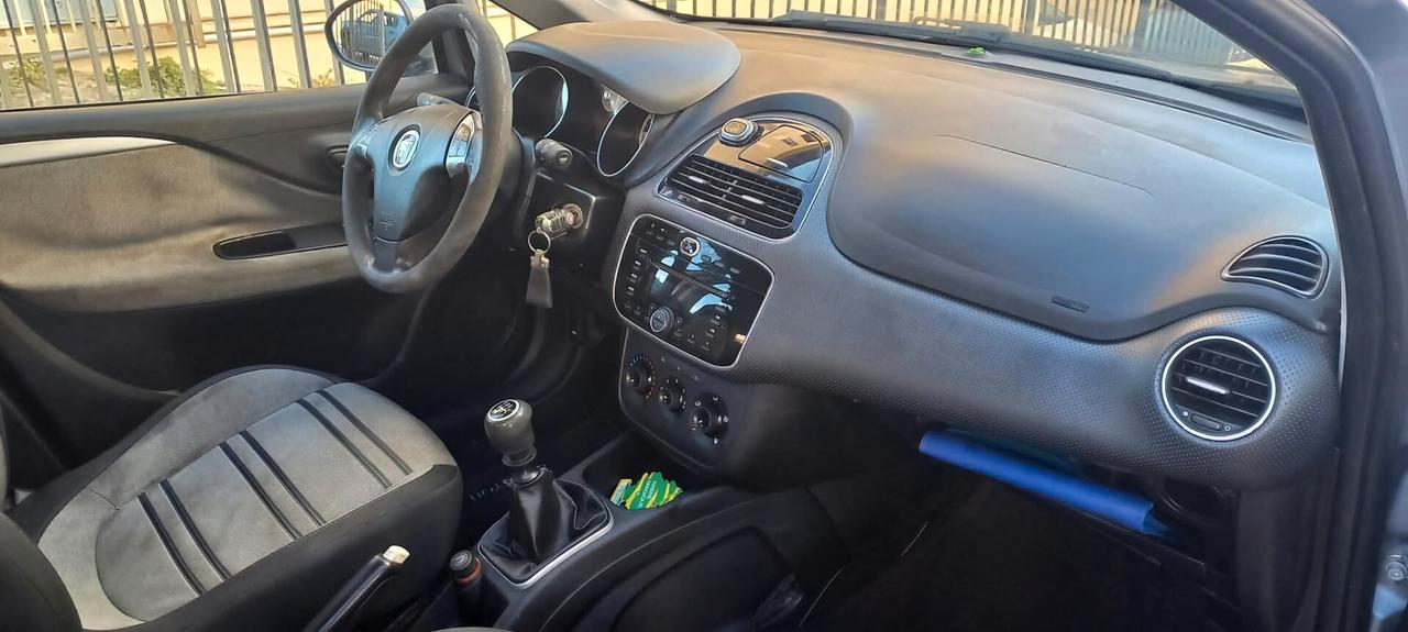 Fiat Punto Evo 1.4 5 porte Dynamic