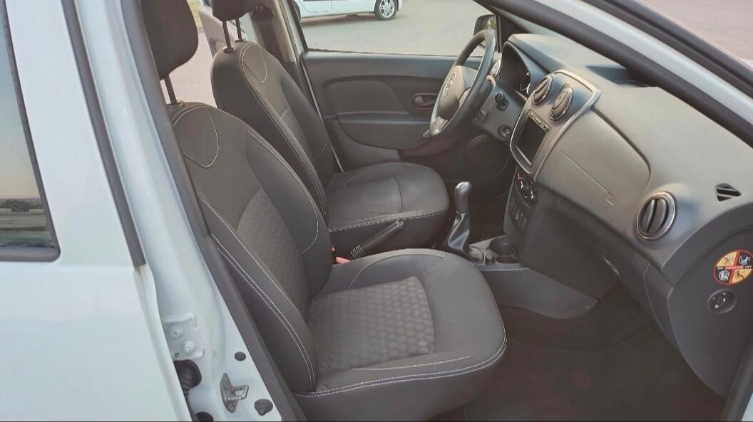 Dacia Sandero 1.5 dCi 8V 75CV Lauréate
