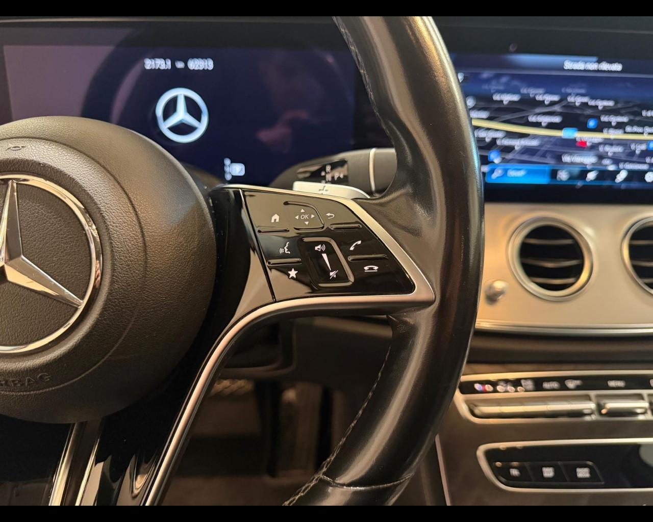 Mercedes-Benz Classe E (W/S213) - E 220 d 4Matic Auto Premium Plus