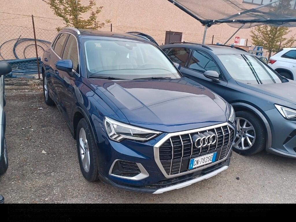 AUDI Q3 35 TDI 150CV 6M. BUSINESS ADVANCED ( FARI LED - VIRTUAL COCKPIT - TETTO PANORAMICO APR. - CRUISE - PELLE - NAVI - PDC - CERCHI 18 )