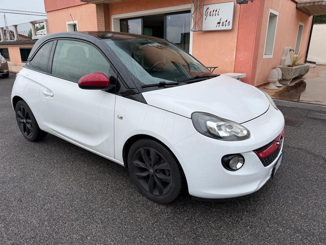Opel Adam 1.4 GPL funzionate, con problemi di elettronica.
