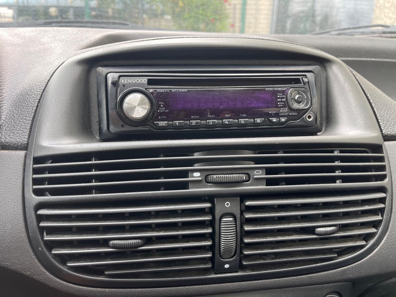 Fiat Punto 1.2i benzina 91.000km uni prop