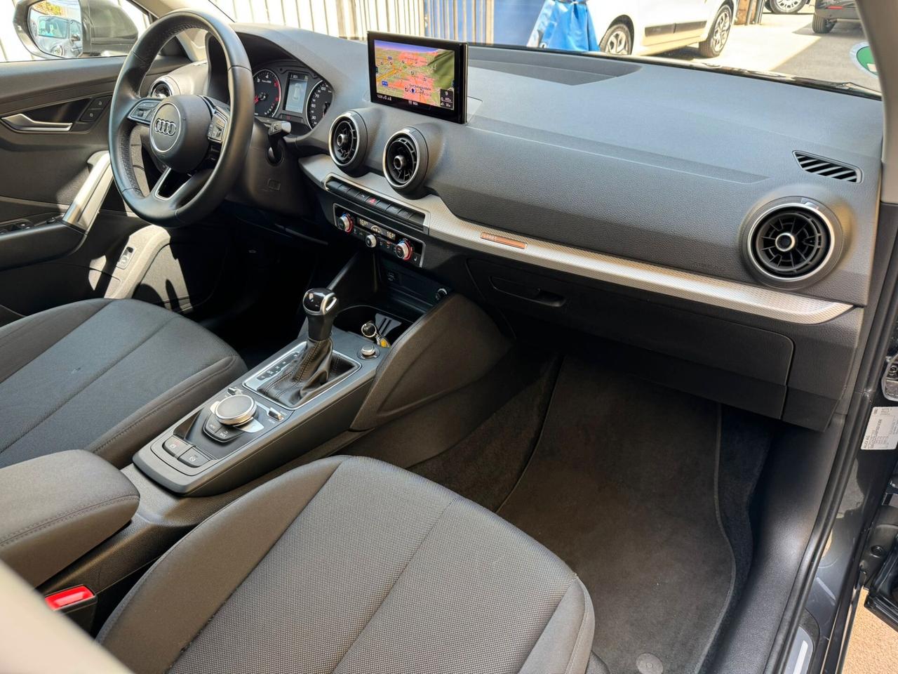 Audi Q2 30 TDI S tronic Business