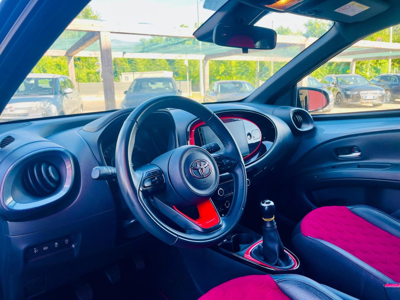 Toyota Aygo X 1.0 VVT-i 72 CV 5p. Undercover