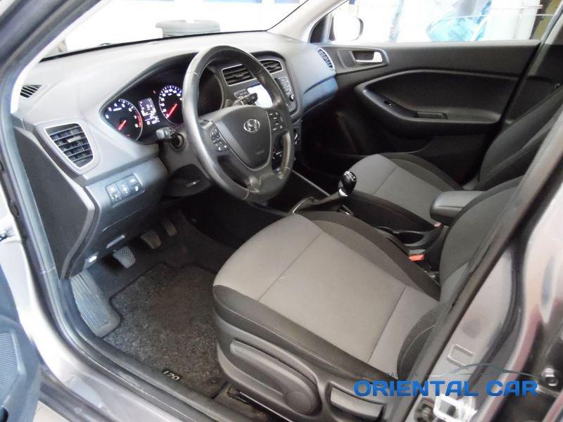 Hyundai i20 1.2 5 porte Connectline TAGLIANDATISSIMA MOLTO BELLA