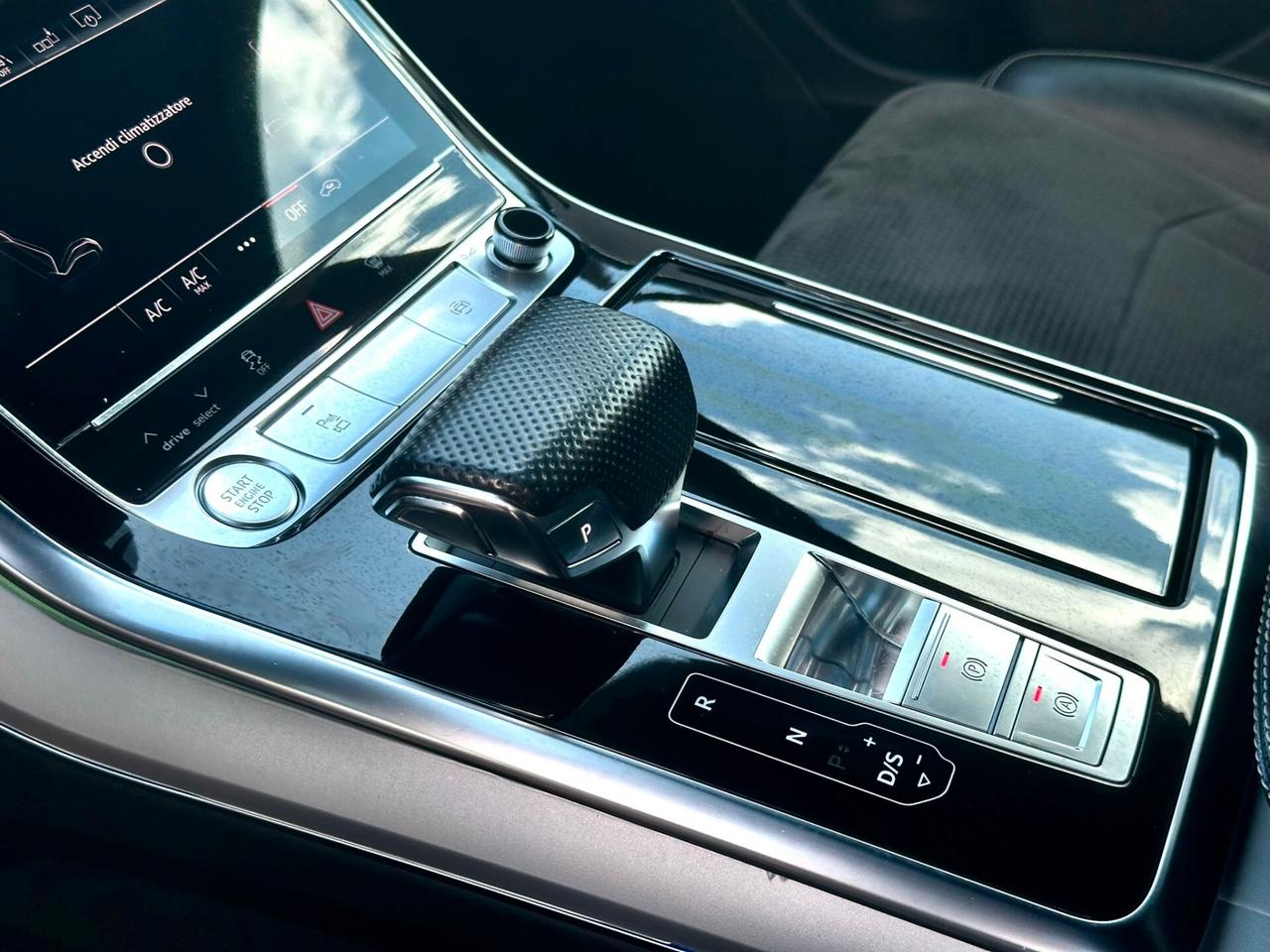 Audi Q8 50 TDI 286 CV quattro tiptronic S-Line