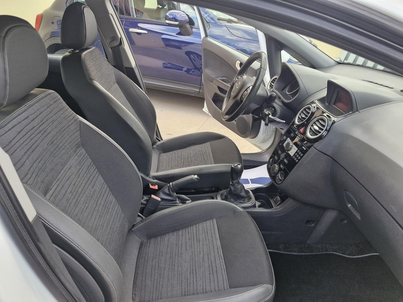 OPEL CORSA 1.2 BENZINA 5 PORTE SPORT ANNO 2014