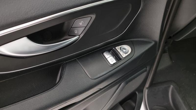 Mercedes-Benz Vito Vito 2.0 114 CDI PC-SL Tourer Base Long