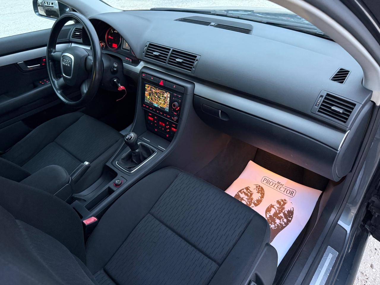 Audi A4 2.0 16V TDI Avant Sport Unico Xeno Navi