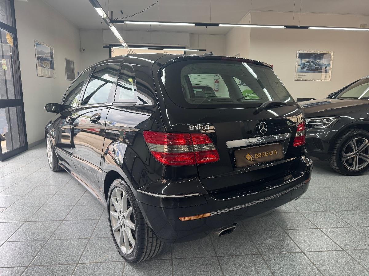 MERCEDES - Classe B - 180 CDI Sport SEDILI RISCALDABILI/ FARI AUTOMATICI