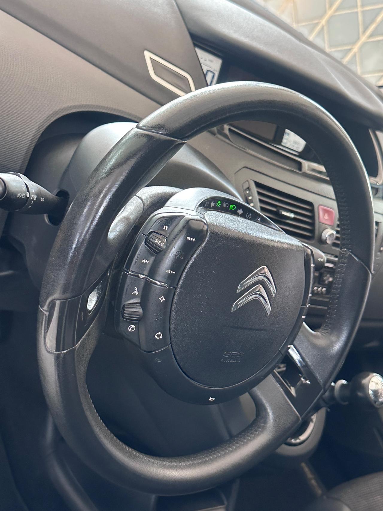 Citroen C4 Picasso 1.6 e-HDi 115 Exclusive
