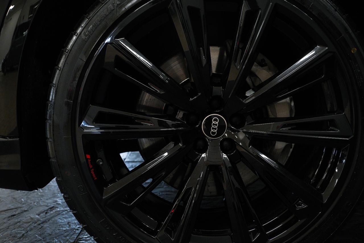 Audi Q8 60 TFSI e quattro tiptronic S line plus
