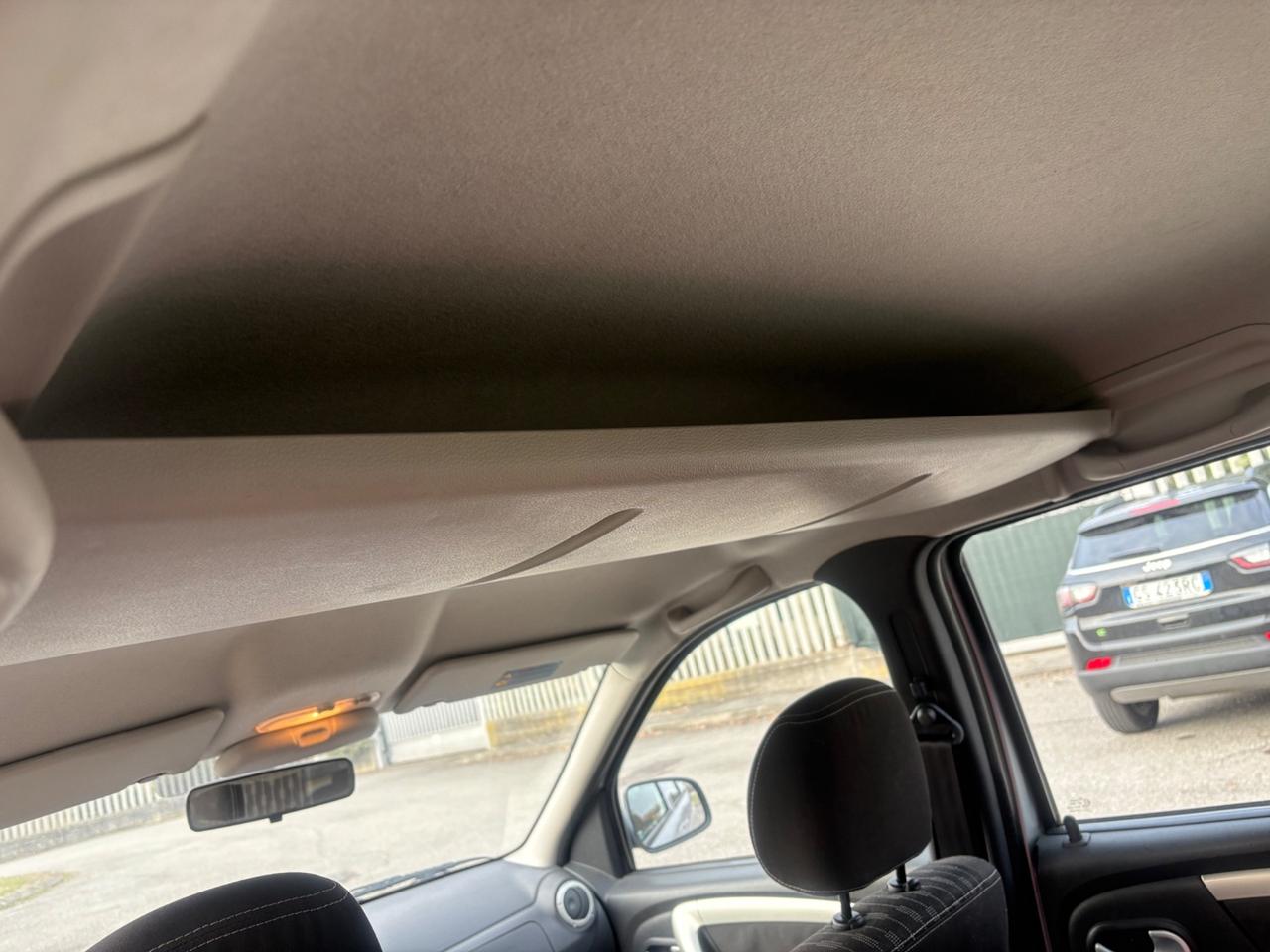 Dacia Logan 1.5 dCi 90CV 7 posti Euro5 2012