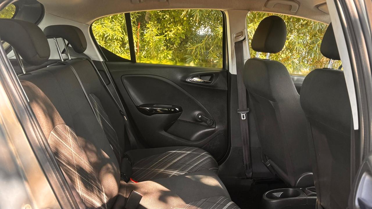Opel Corsa 1.4 90CV GPL Tech 5 porte Cosmo