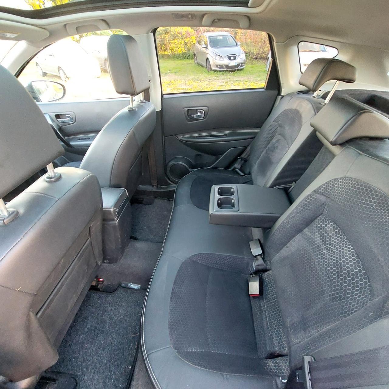 Nissan Qashqai 1.6 dCi DPF 360