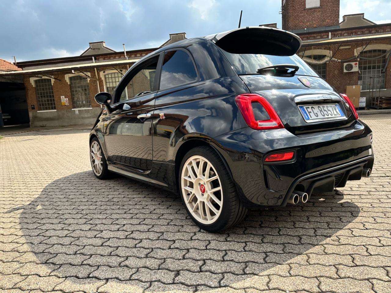 Abarth 595 1.4 Turbo T-Jet 165 CV Turismo