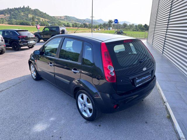 FORD Fiesta 1.2 16V 5p. Titanium OK NEOPATENTATO 5 Porte