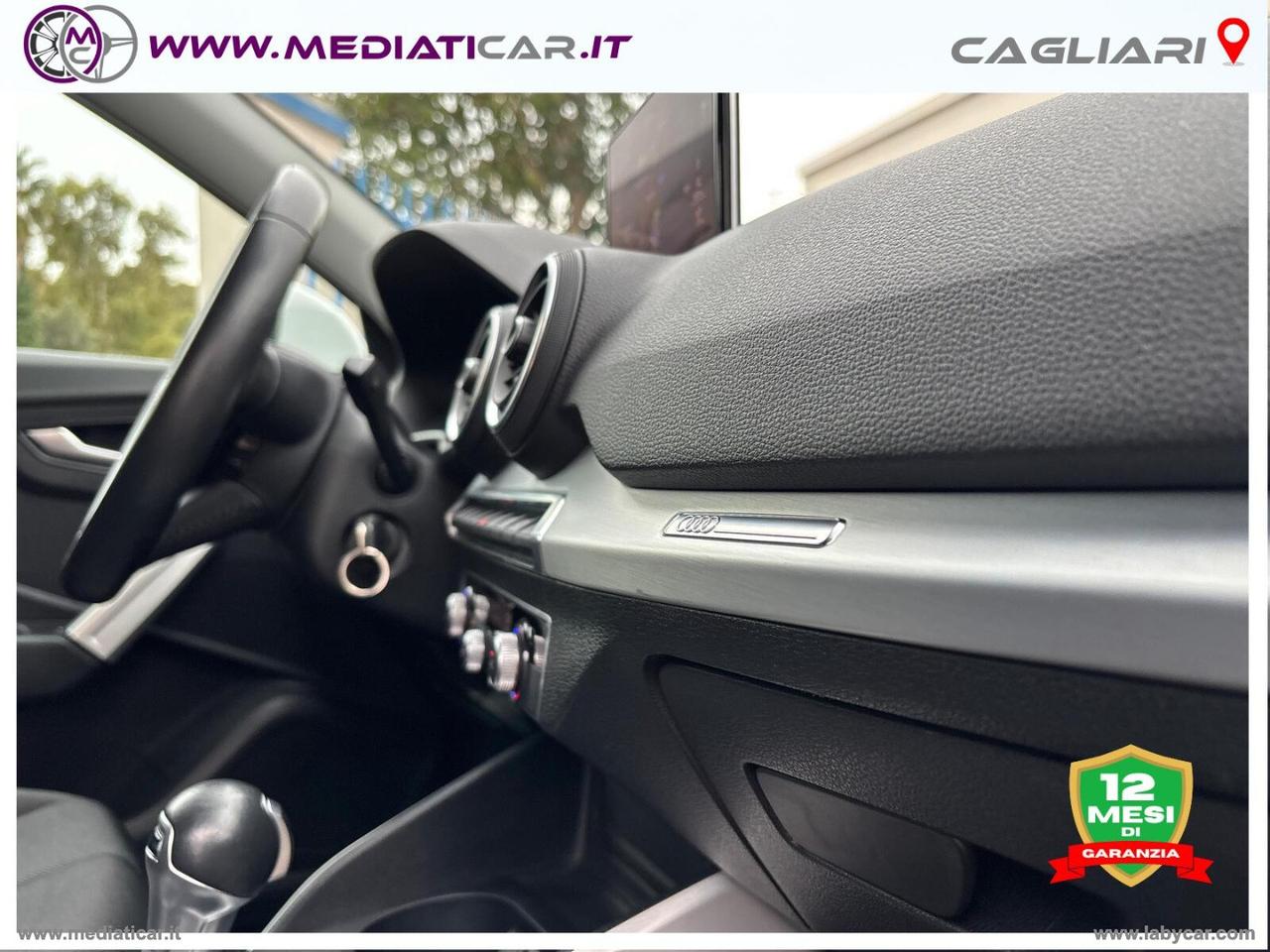 AUDI Q2 30 TDI S tronic Identity Black