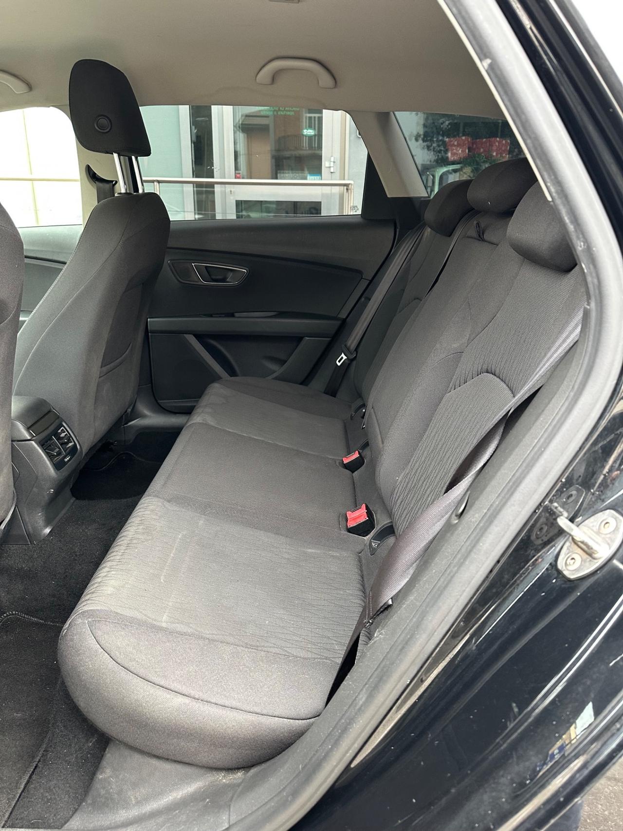 Seat Leon 1.6 TDI 105 CV ST Start/Stop Business NAVI