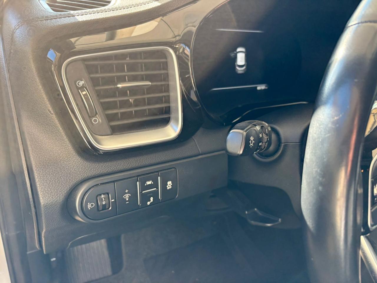 Kia XCeed 1.6 CRDi 136 CV MHEV DCT High Tech