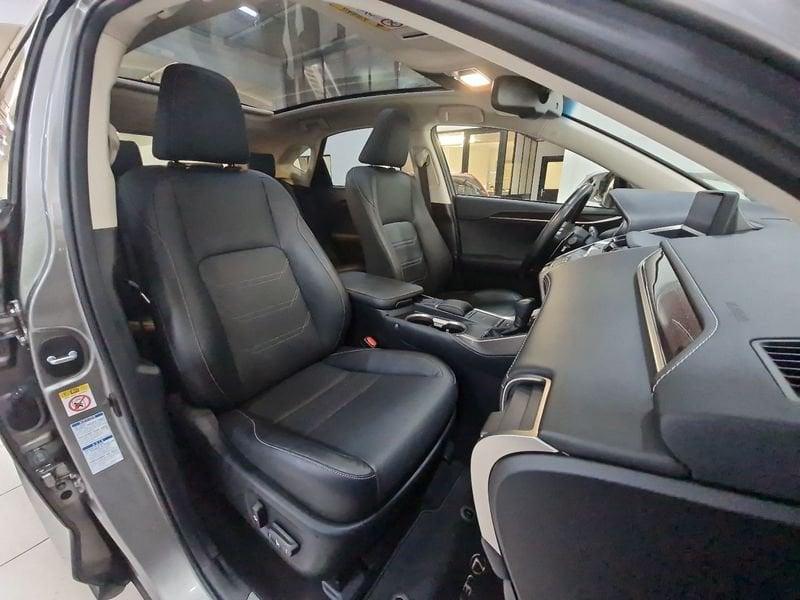 Lexus NX NX Hybrid 4WD Luxury