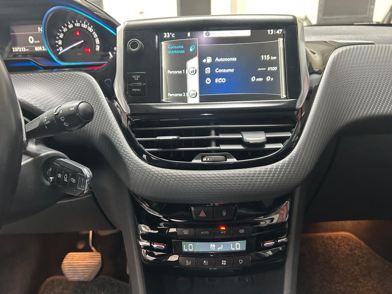 Peugeot 2008 1.6 HDI 92cv automatica Allure