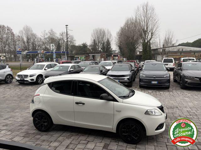 LANCIA Ypsilon 1.2 5 porte ANCHE PER NEOPATENTATI