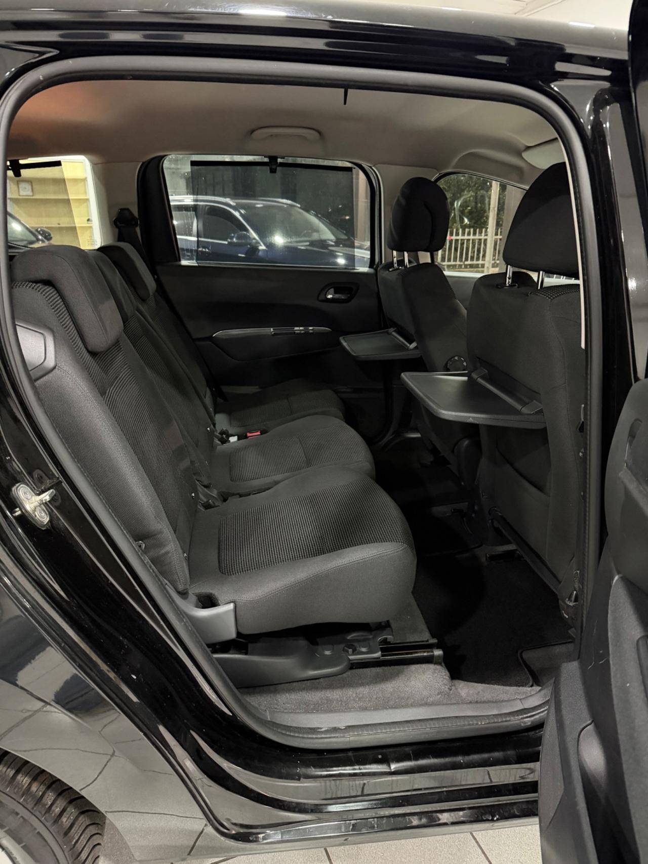 Peugeot 5008 BlueHDi 120 S&S Business