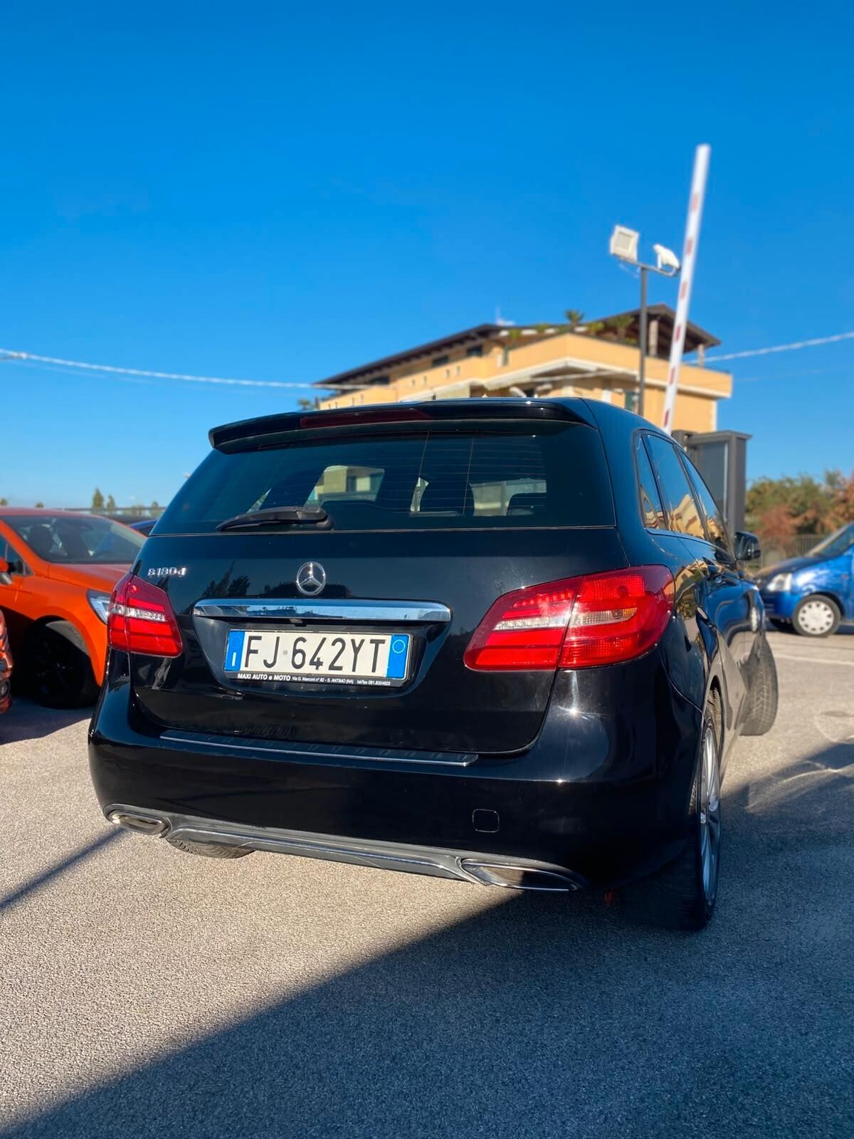 Mercedes-benz B 180 d Premium