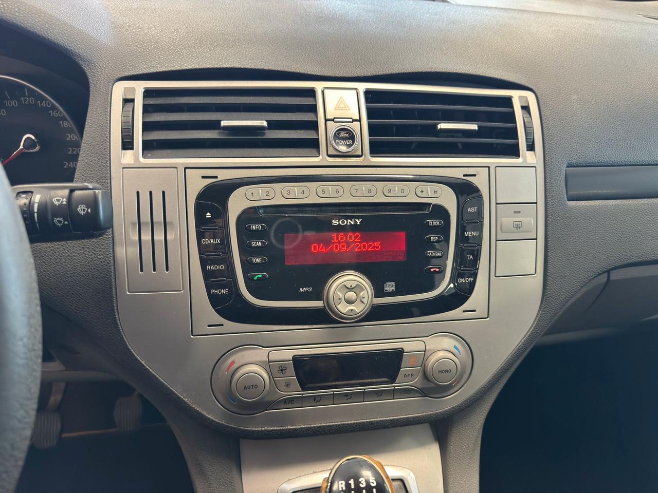 Ford Kuga 2.0 TDCi 136 CV 4WD Titanium DPF