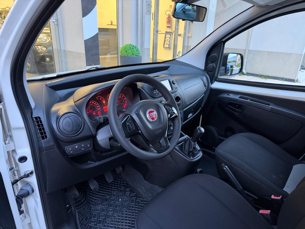 Fiat Fiorino AUTOCARRO 5 posti