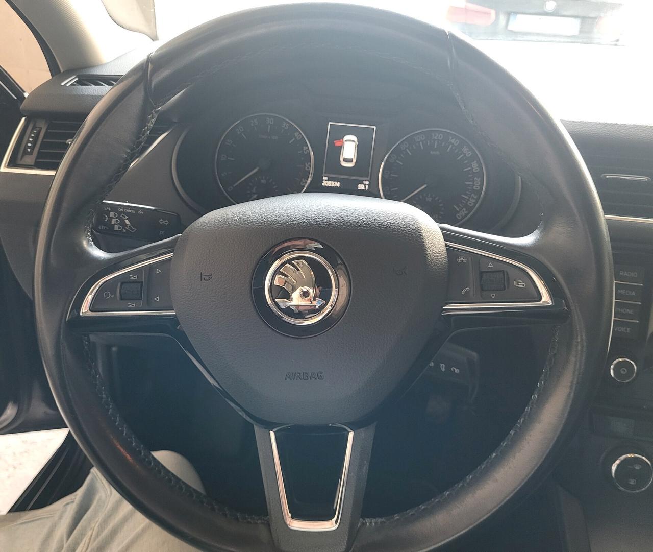 Skoda Octavia 1.6 TDI CR 110 CV Wagon Executive