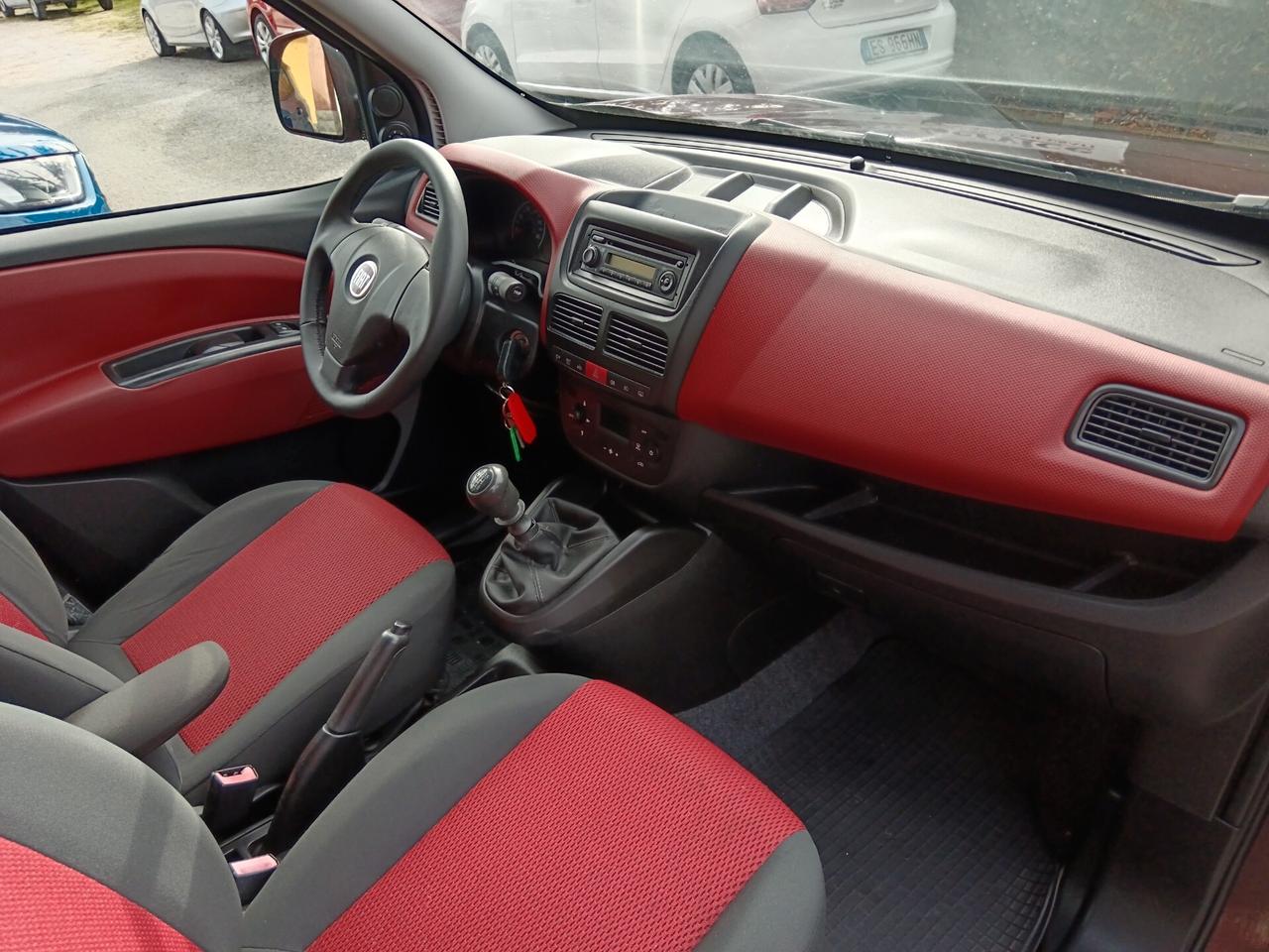 Fiat Doblo 1.6 MJT 105CV EMOTION PERFETTO