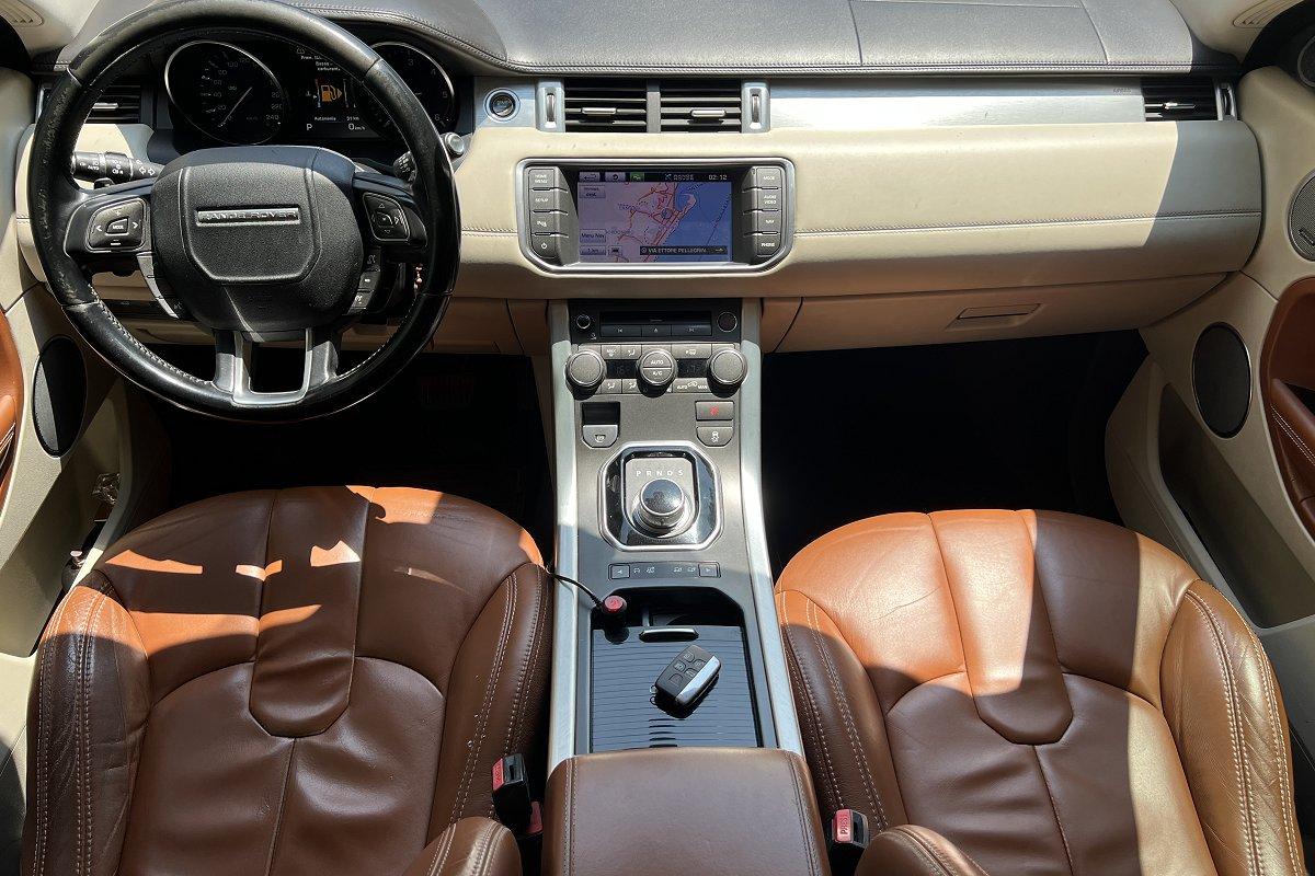 LAND ROVER Range Rover Evoque 2.2 TD4 5p. Prestige