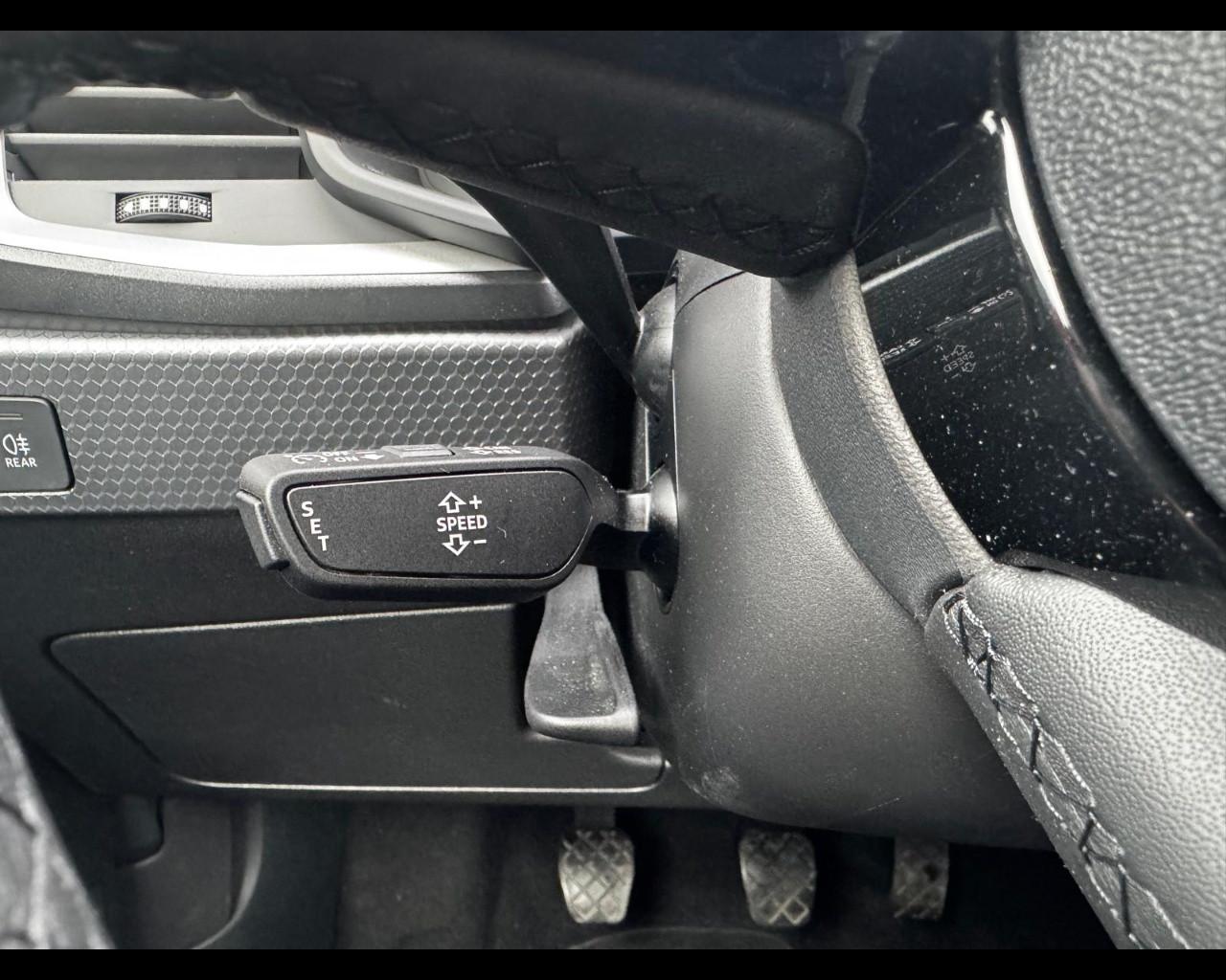 AUDI A1 SPORTBACK 25 TFSI ADMIRED ADVANCED