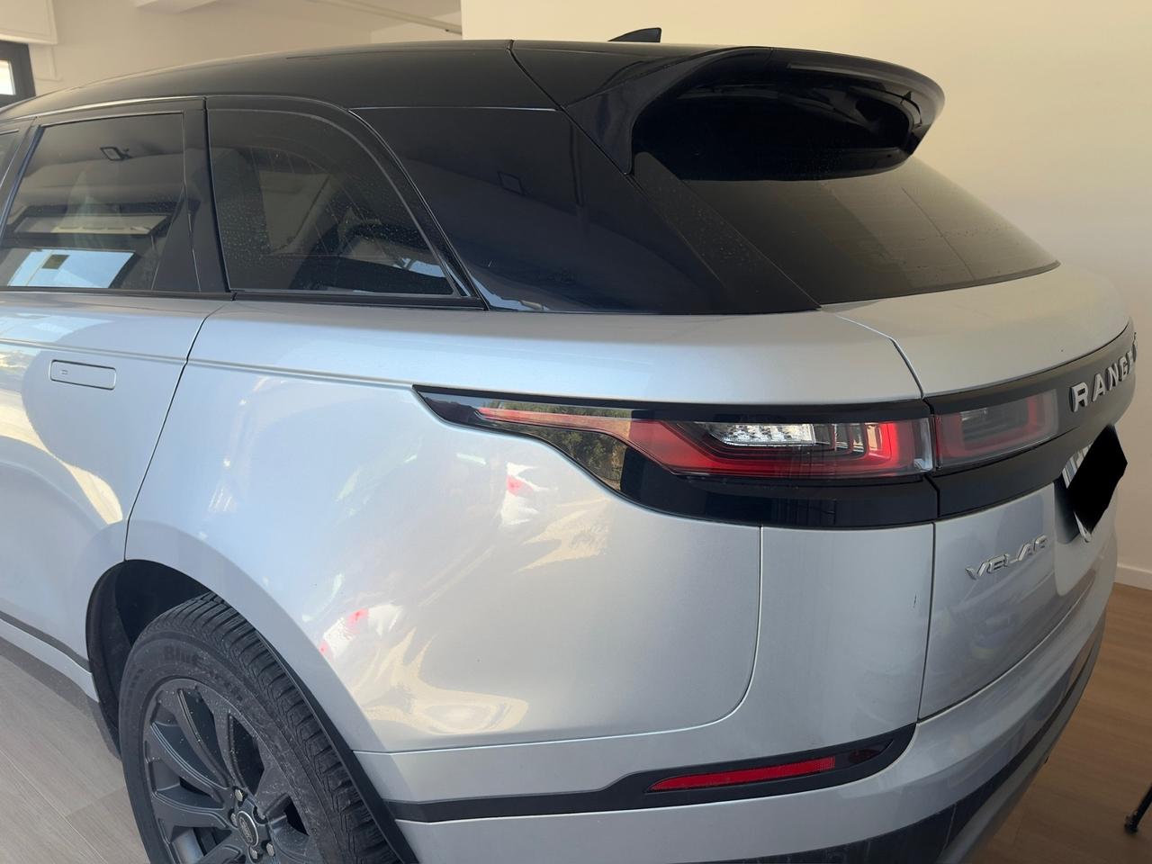 Land Rover Range Rover Velar Range Rover Velar 2.0D I4 180 CV R-Dynamic HSE