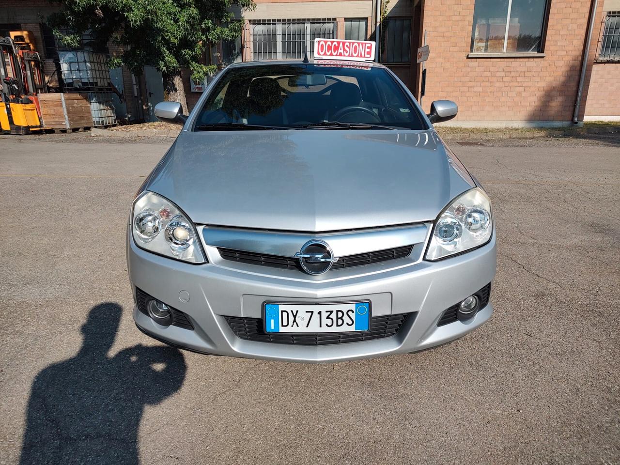 Opel Tigra TwinTop 1.4 16V Sport, GARANZIA L.12 MESI, OK NEOPATENTATI