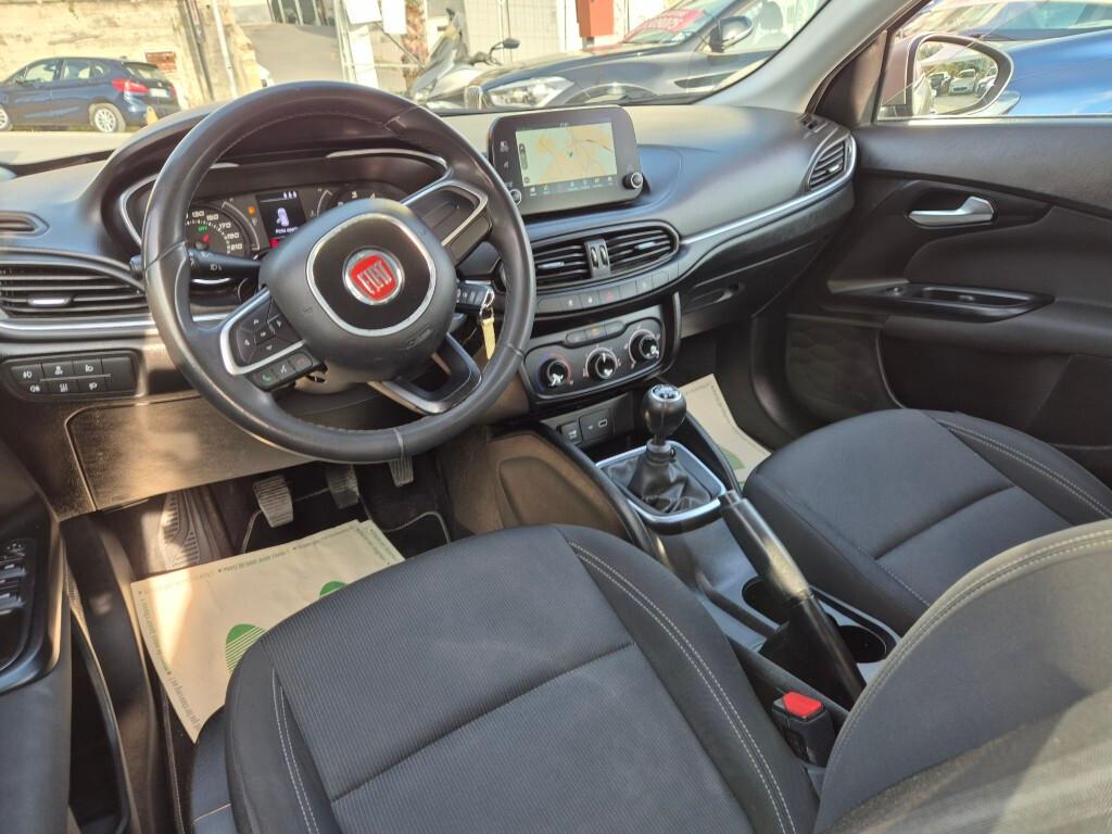 Fiat Tipo 1.6 Mjt 120CV 5 porte Mirror Navi Led