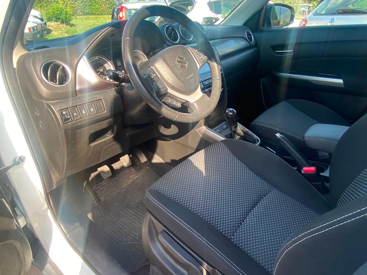 Suzuki Vitara 1.0 Boosterjet A/T Cool