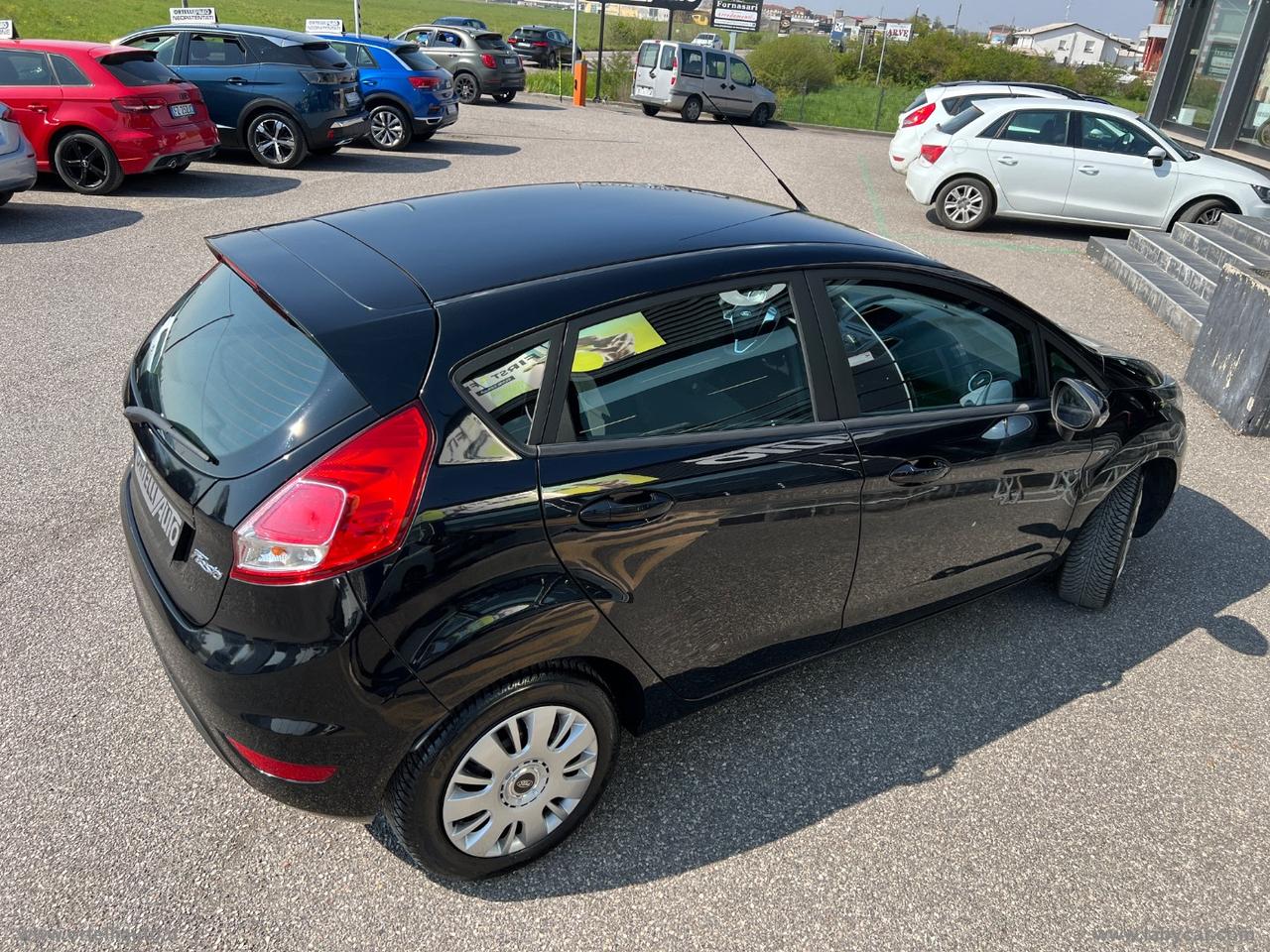 FORD Fiesta Plus 1.5 TDCi 75 CV 5p. IVA DEDUCIBILE