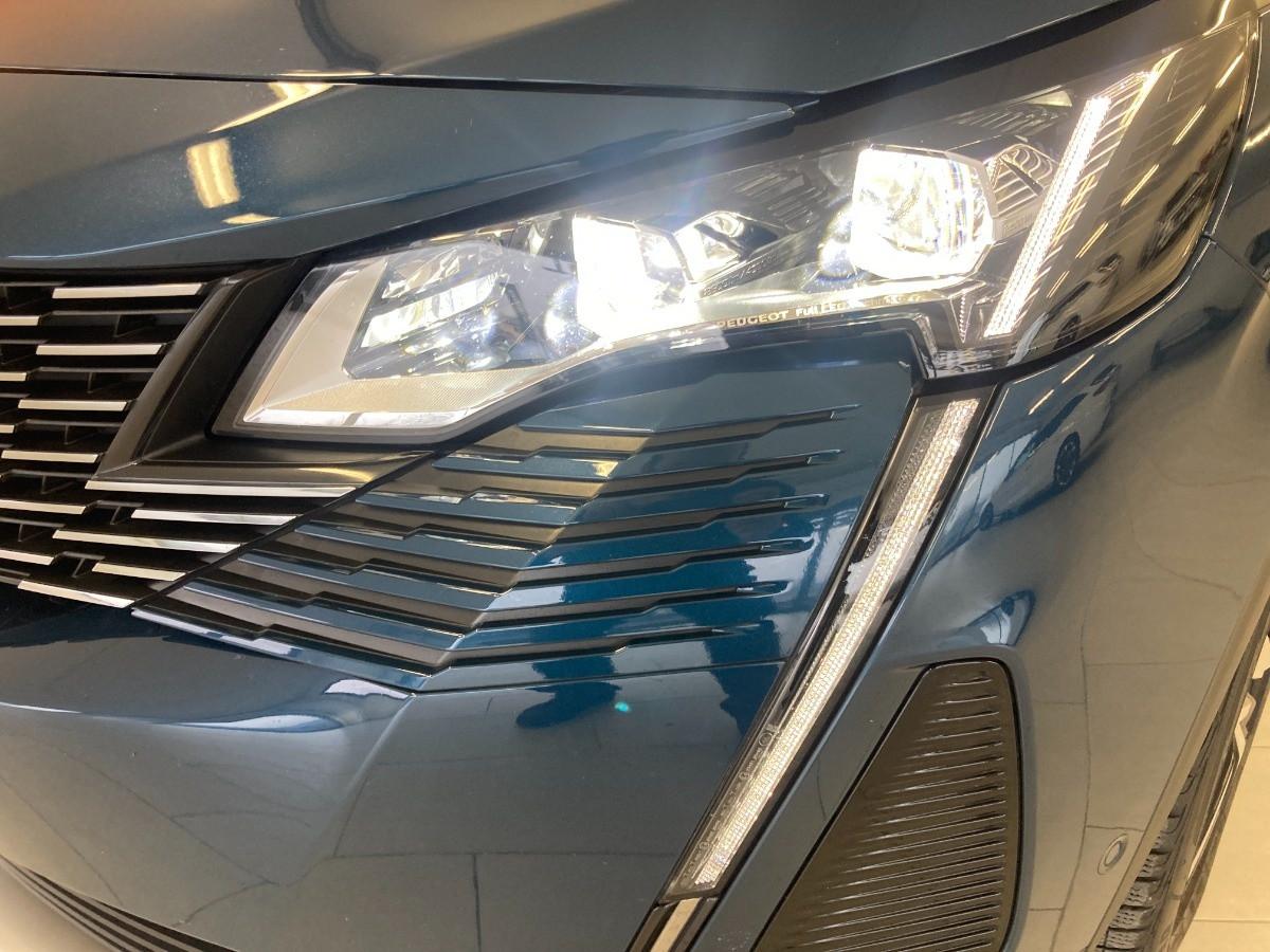 PEUGEOT 3008 1.5 bluehdi GT 130cv eat8