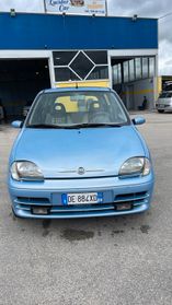 Fiat 600 1.1 50th Anniversary gpl