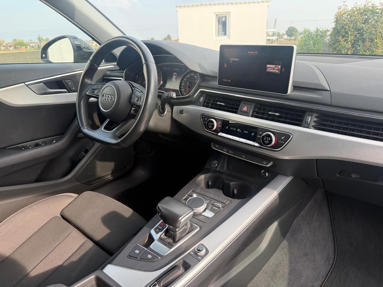 Audi A4 Avant Ultra S line Edition 190cv