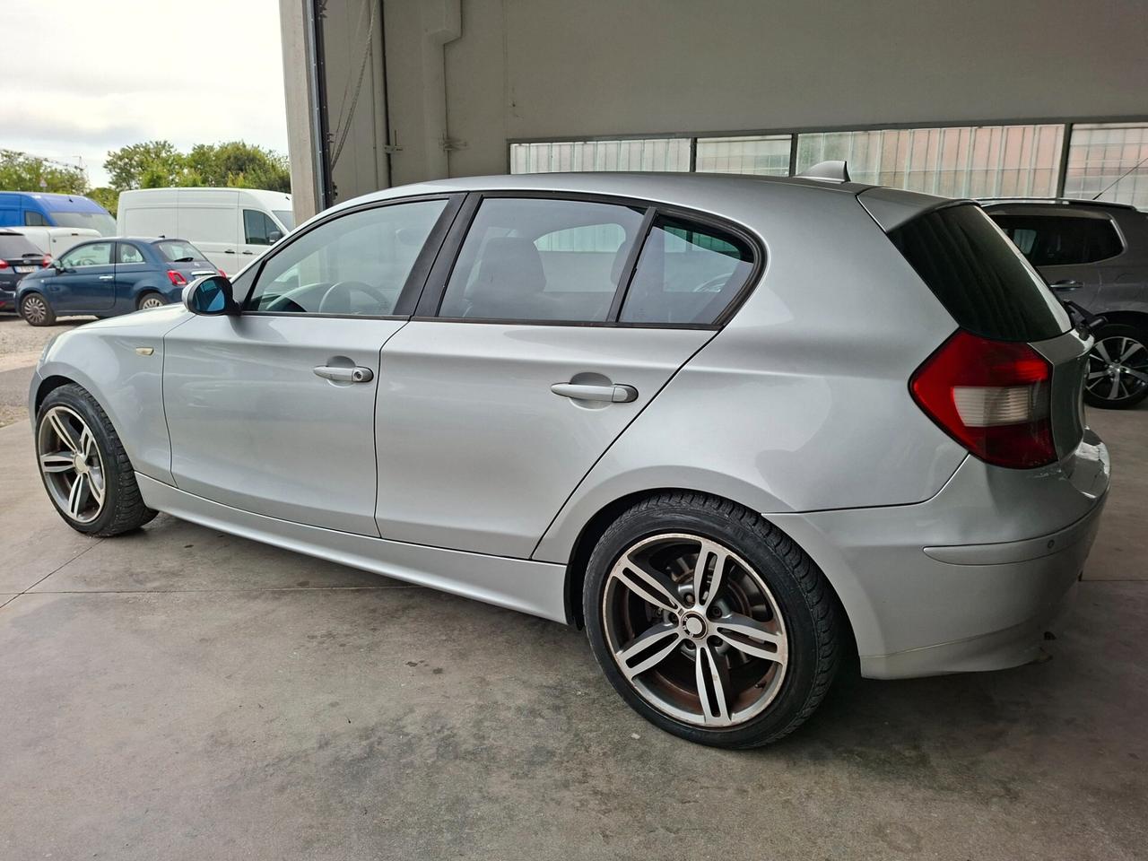 BMW 120 2.0D 163CV TETTO APRIBILE / INTERNI IN PELLE