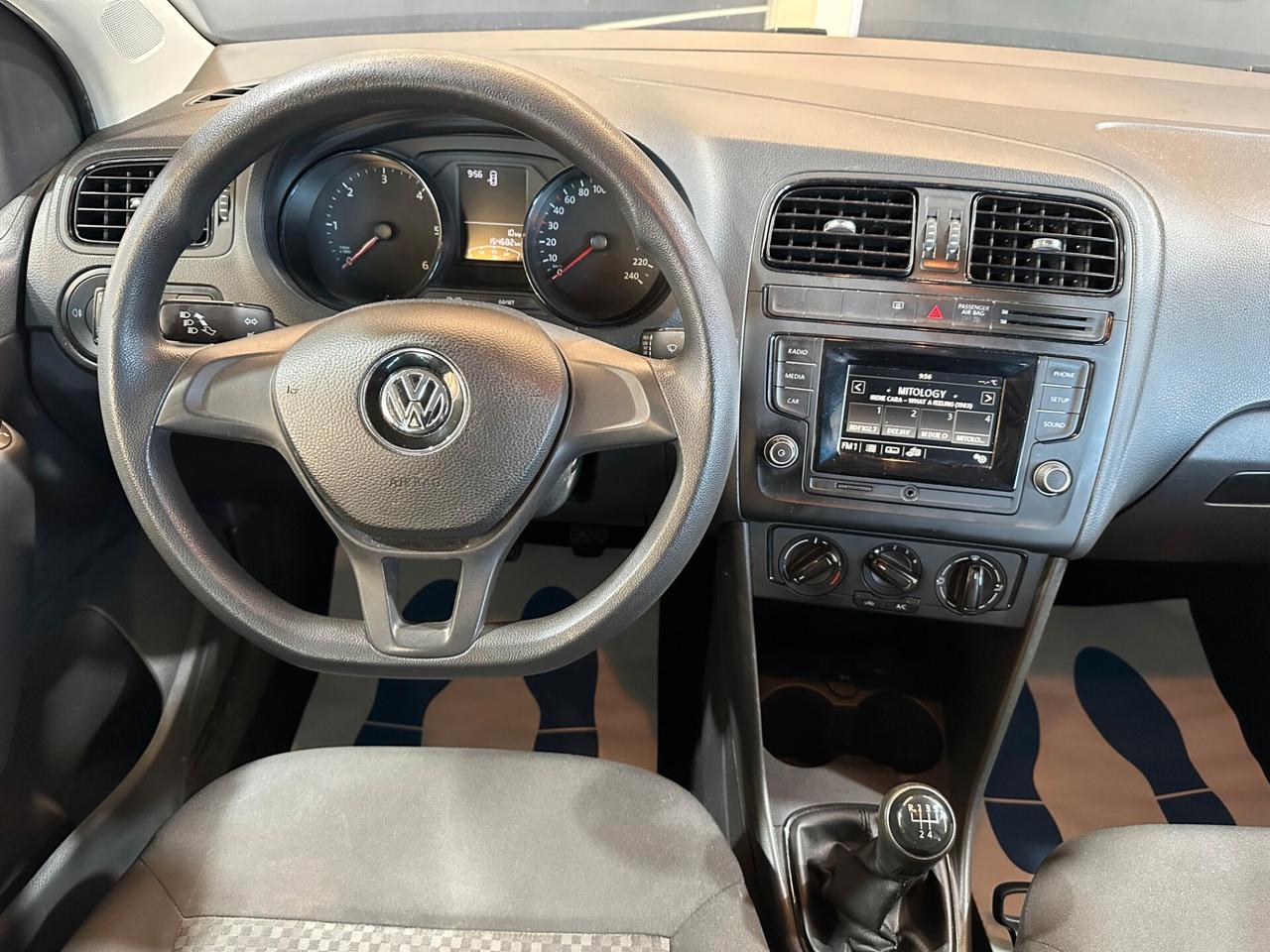 Volkswagen Polo 5p 1.4 tdi Comfortline 75CV * NEOPATENTATI *