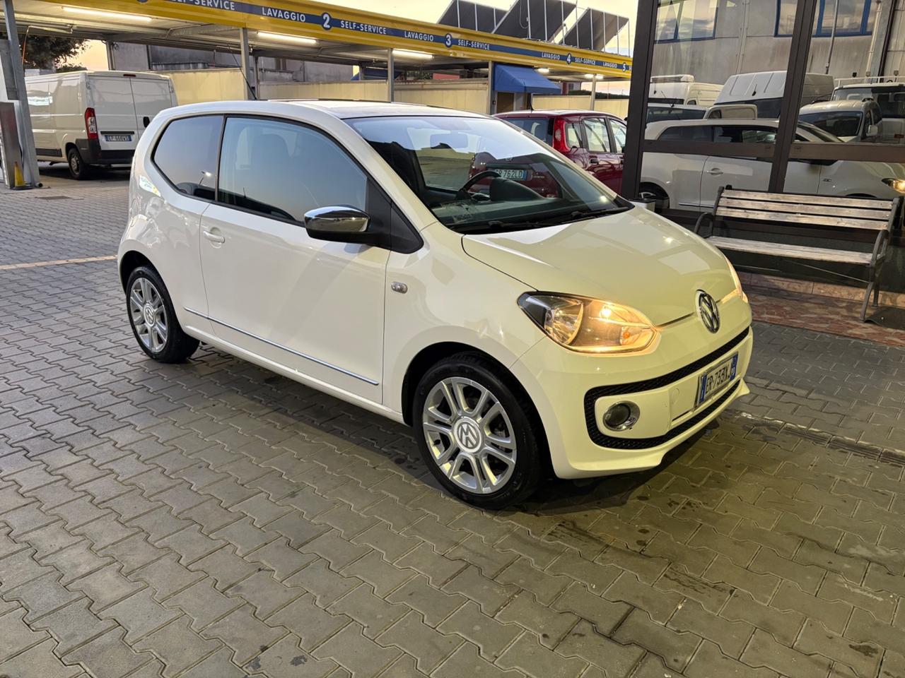 Volkswagen up! 1.0 3p. eco take BlueMotion Technology