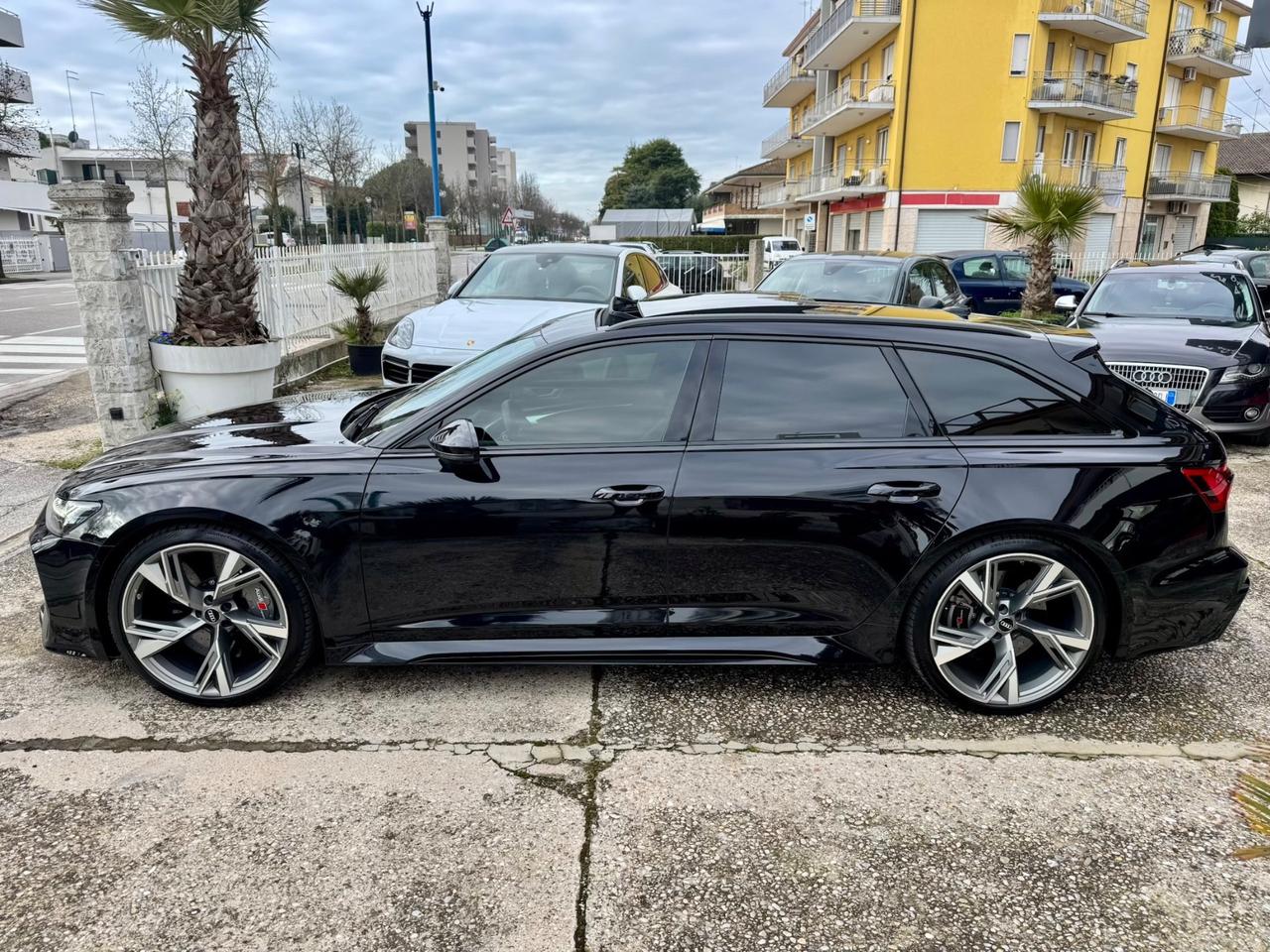 AUDI RS6 4.0 TFSI 600cv EXTRA FULL 20 (PERMUTO)