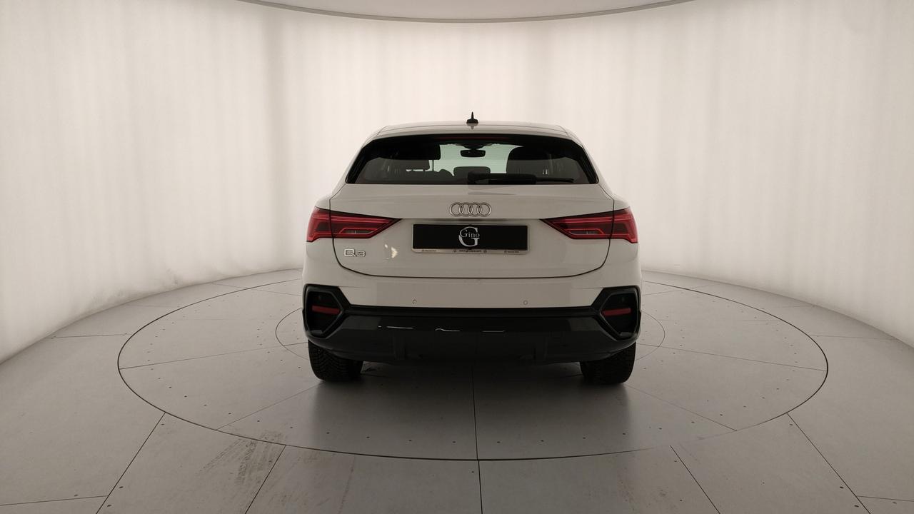 AUDI Q3 I 2019 Sportback - Q3 Sportback 35 1.5 tfsi mhev Business Plus s-tronic