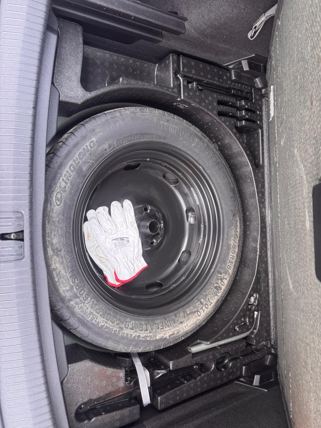 Volkswagen Tiguan 2.0 TDI SCR DSG garanzia 12 mesi