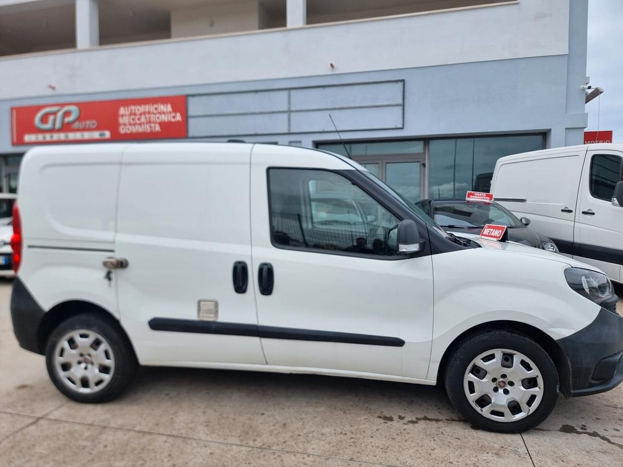 Fiat DOBLO NATURAL POWER ATTREZZATO OFFICINA